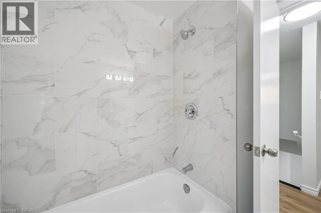 179 Traynor Avenue, Kitchener, Ontario  N2C 1W4 - Photo 20 - 40812750