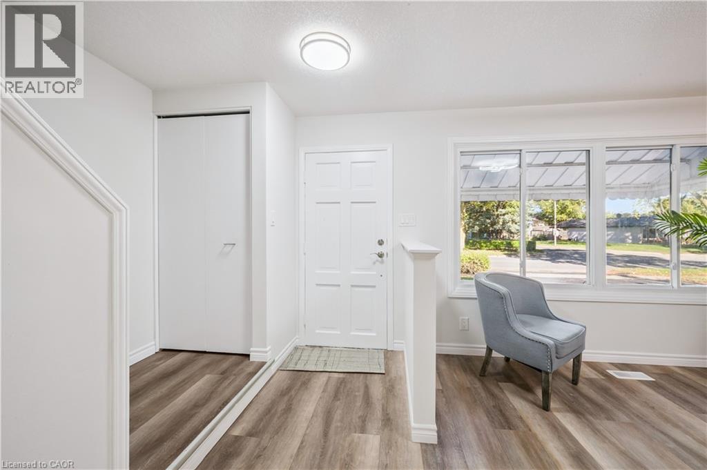 179 Traynor Avenue, Kitchener, Ontario  N2C 1W4 - Photo 3 - 40812750