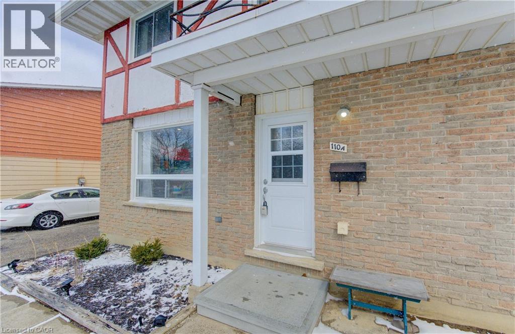 110 Lillian Drive Unit# A, Waterloo, Ontario  N2J 4J9 - Photo 2 - 40813095
