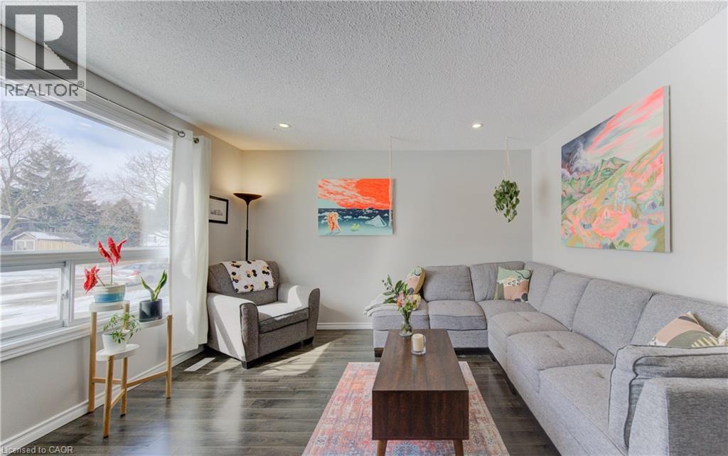 110 Lillian Drive Unit# A, Waterloo, Ontario  N2J 4J9 - Photo 3 - 40813095