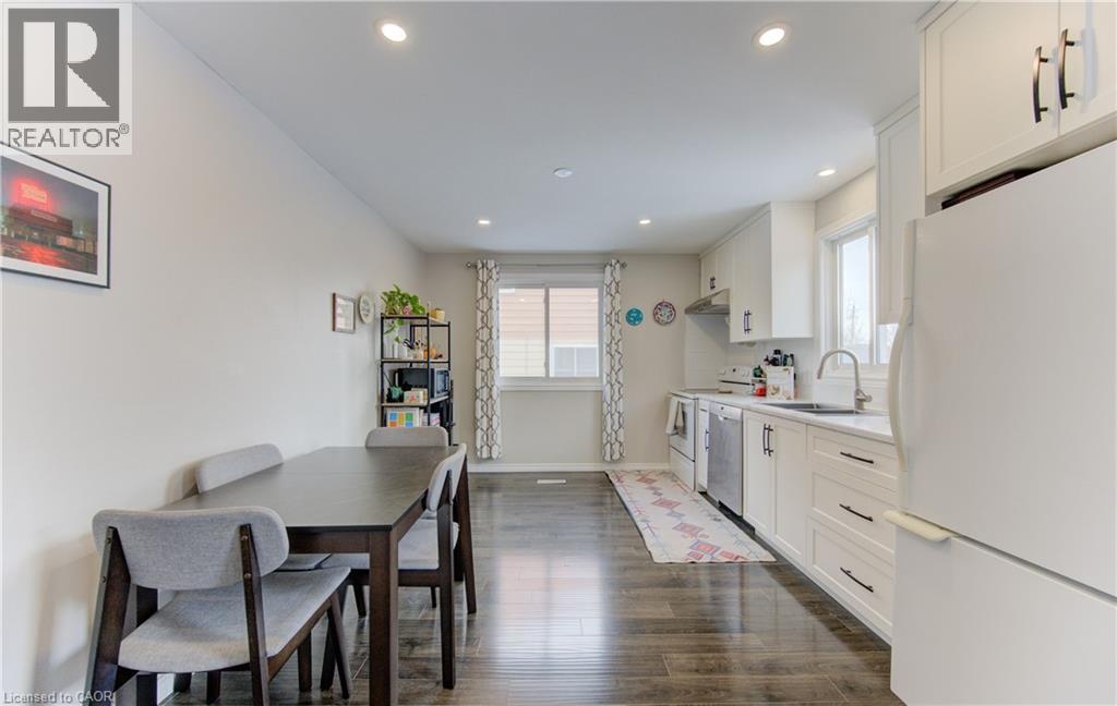 110 Lillian Drive Unit# A, Waterloo, Ontario  N2J 4J9 - Photo 9 - 40813095