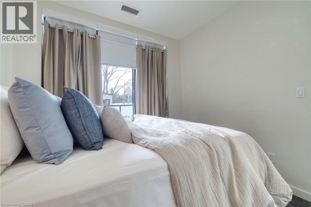 690 King Street W Unit# 101, Kitchener, Ontario  N2H 5L8 - Photo 14 - 40813487