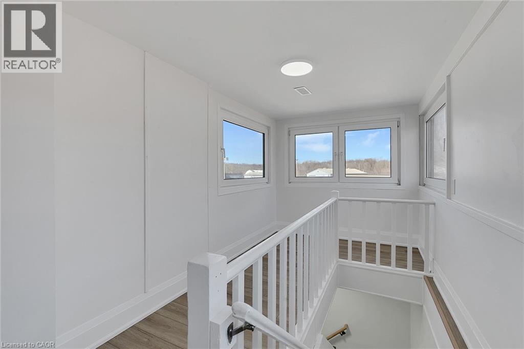 581 Lancaster Street W Unit# 1, Kitchener, Ontario  N2K 1M5 - Photo 4 - 40813696