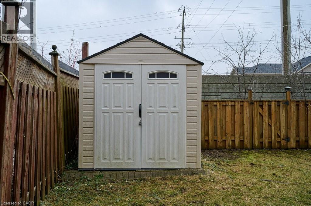 208 Sienna Crescent, Kitchener, Ontario  N2R 1T4 - Photo 29 - 40813749