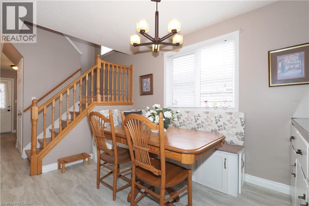 224 Inverhuron Crescent Unit# A, Waterloo, Ontario  N2V 2H7 - Photo 12 - 40812356