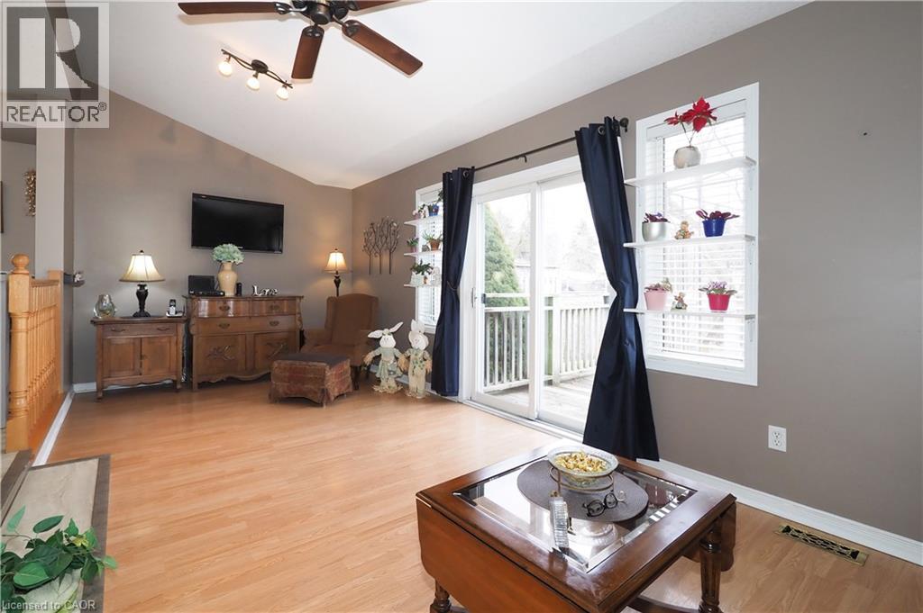 224 Inverhuron Crescent Unit# A, Waterloo, Ontario  N2V 2H7 - Photo 15 - 40812356