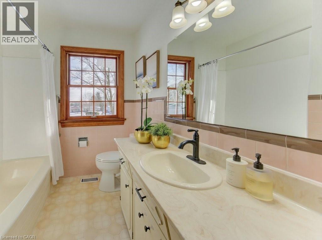 26 Sycamore Place, Kitchener, Ontario  N2M 4G1 - Photo 20 - 40813198