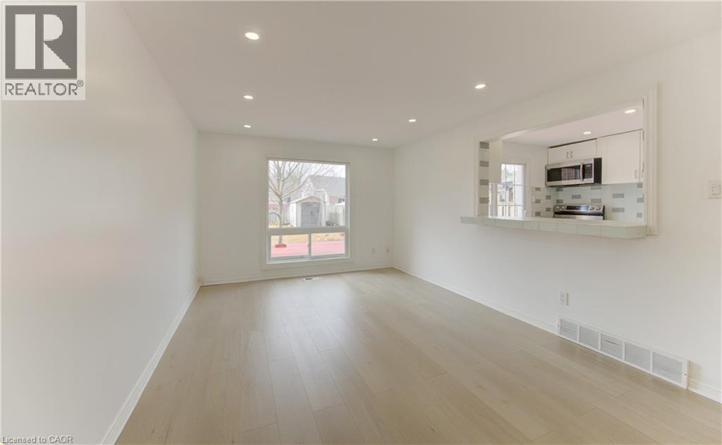 51 Camrose Court, Kitchener, Ontario  N2M 5J4 - Photo 8 - 40813962