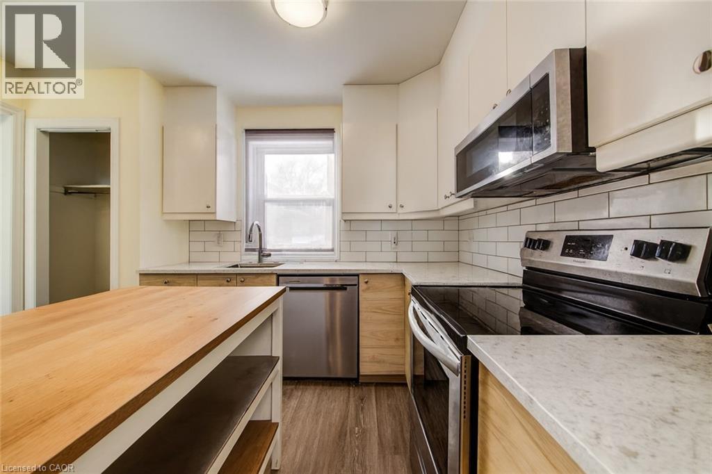 284 Westcourt Place, Waterloo, Ontario  N2L 2R7 - Photo 6 - 40815140
