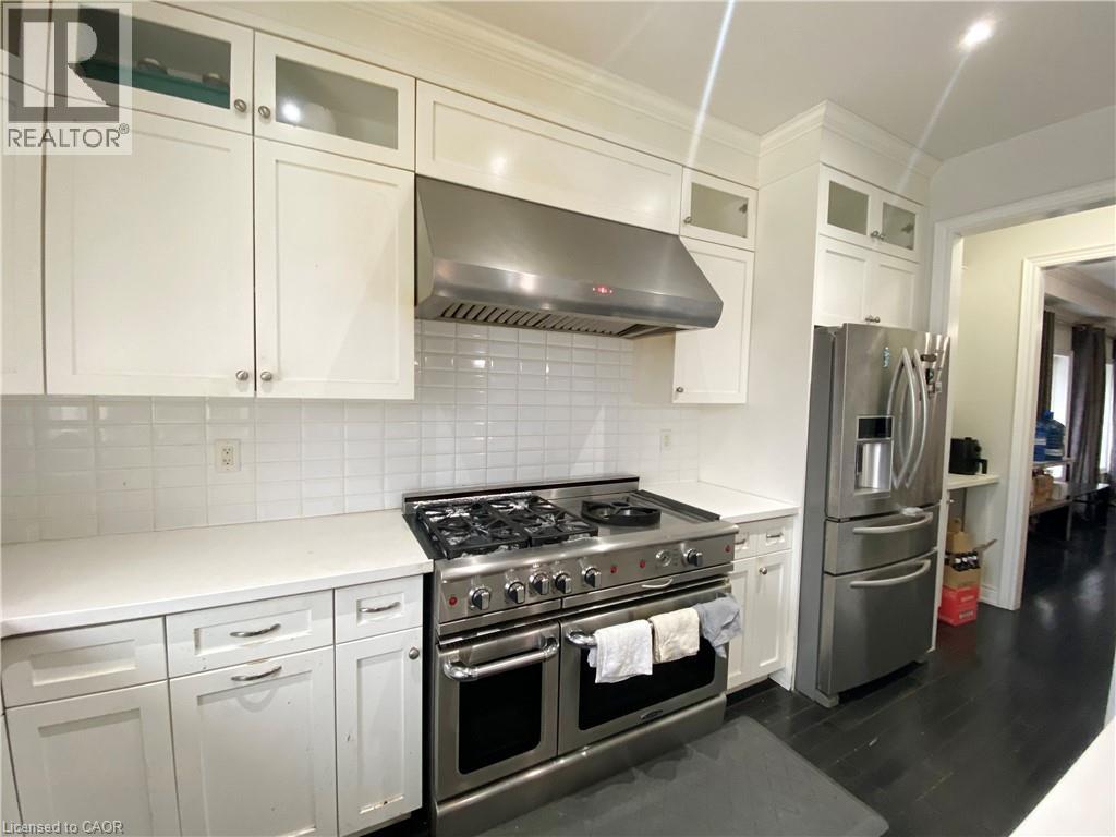 803 Robert Ferrie Drive, Kitchener, Ontario  N2R 0B8 - Photo 11 - 40807682