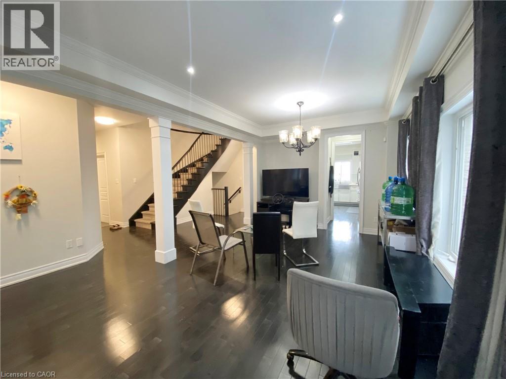 803 Robert Ferrie Drive, Kitchener, Ontario  N2R 0B8 - Photo 14 - 40807682