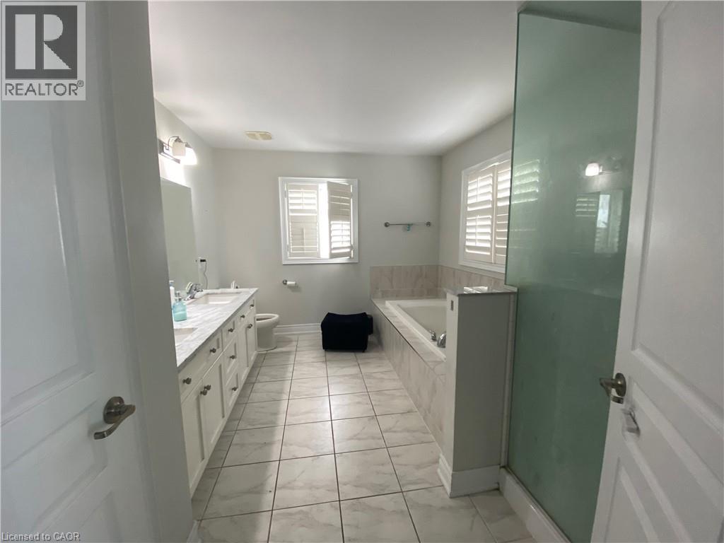 803 Robert Ferrie Drive, Kitchener, Ontario  N2R 0B8 - Photo 29 - 40807682