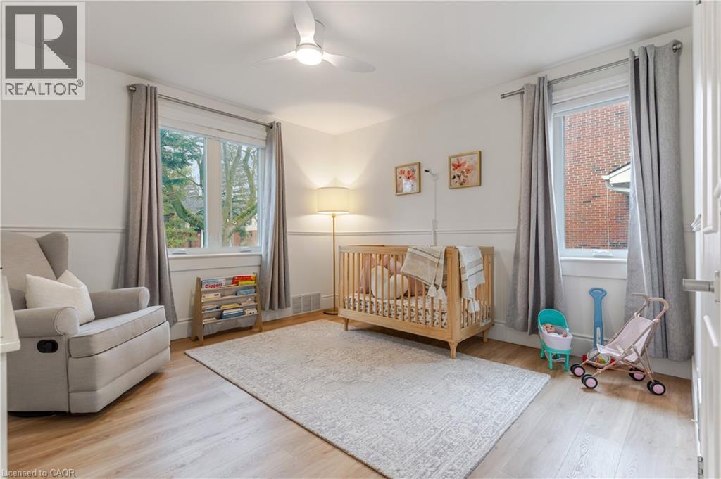 226 Forsyth Drive, Waterloo, Ontario  N2L 1A5 - Photo 29 - 40817017