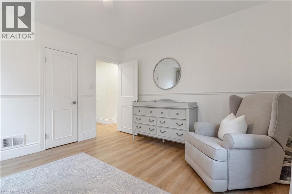 226 Forsyth Drive, Waterloo, Ontario  N2L 1A5 - Photo 30 - 40817017