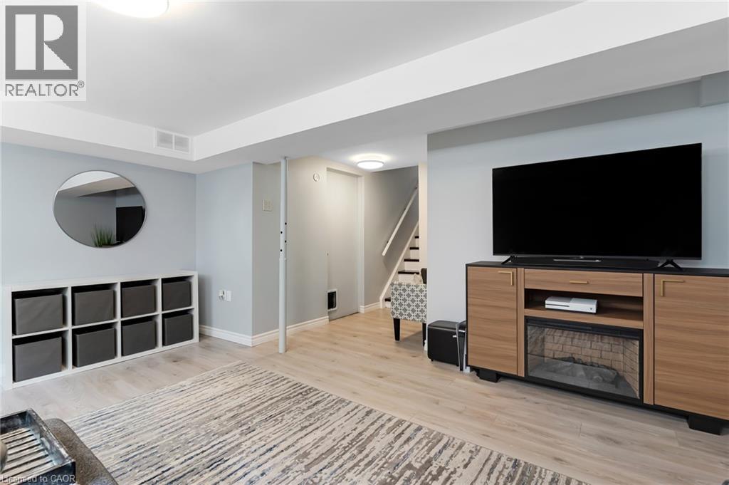 86 Mcgarry Drive, Kitchener, Ontario  N2N 1A4 - Photo 34 - 40817228