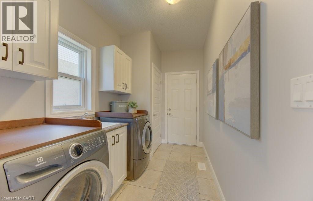 414 Zeller Drive, Kitchener, Ontario  N2A 0C7 - Photo 22 - 40818240