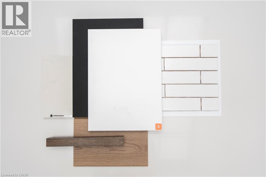 37 Stephanie Street, Kitchener, Ontario  N2E 0J9 - Photo 2 - 40818183