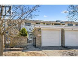 <div class="price">$500,000</div> 55 Ralgreen Crescent, Kitchener<br><div style="margin-bottom:8px;"><small>Royal LePage Wolle Realty<br>royal Lepage Wolle Realty</small></div><div class='bed_bath'>3 Bed | 2 Bath</div>