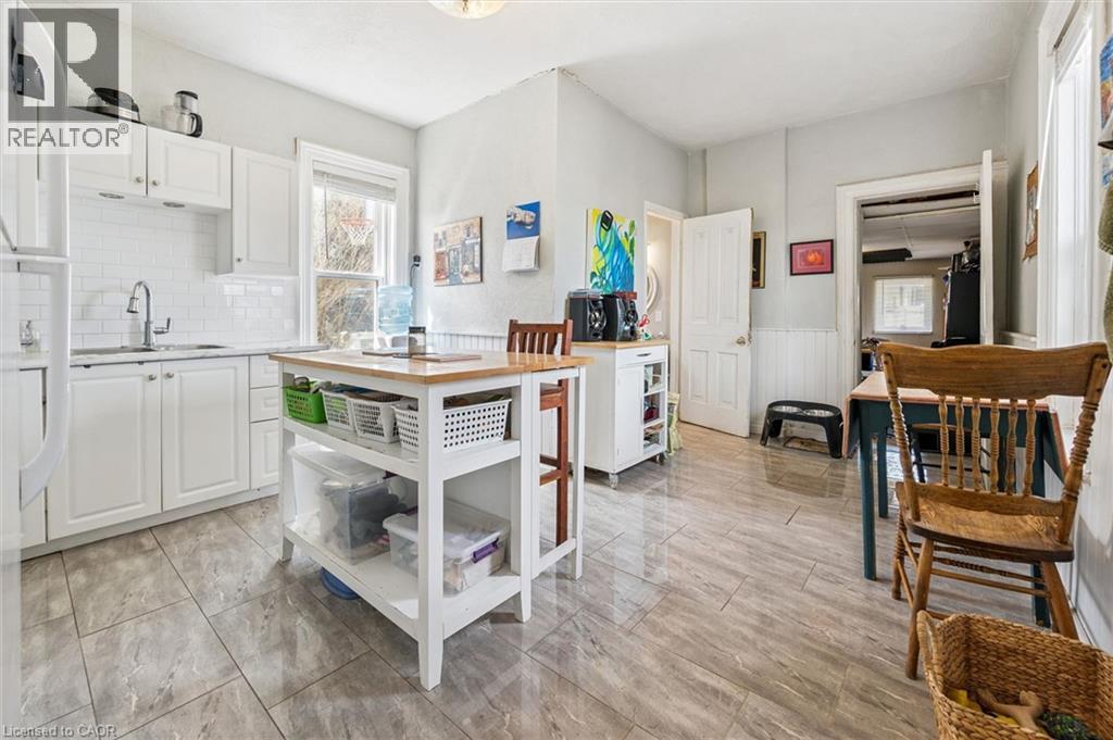 156 Wellington Street N, Kitchener, Ontario  N2H 5K1 - Photo 14 - 40813544