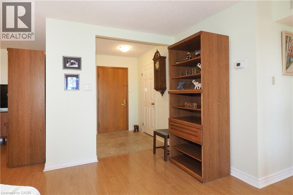 4 Willow Street Unit# 1103, Waterloo, Ontario  N2J 4S2 - Photo 5 - 40819968