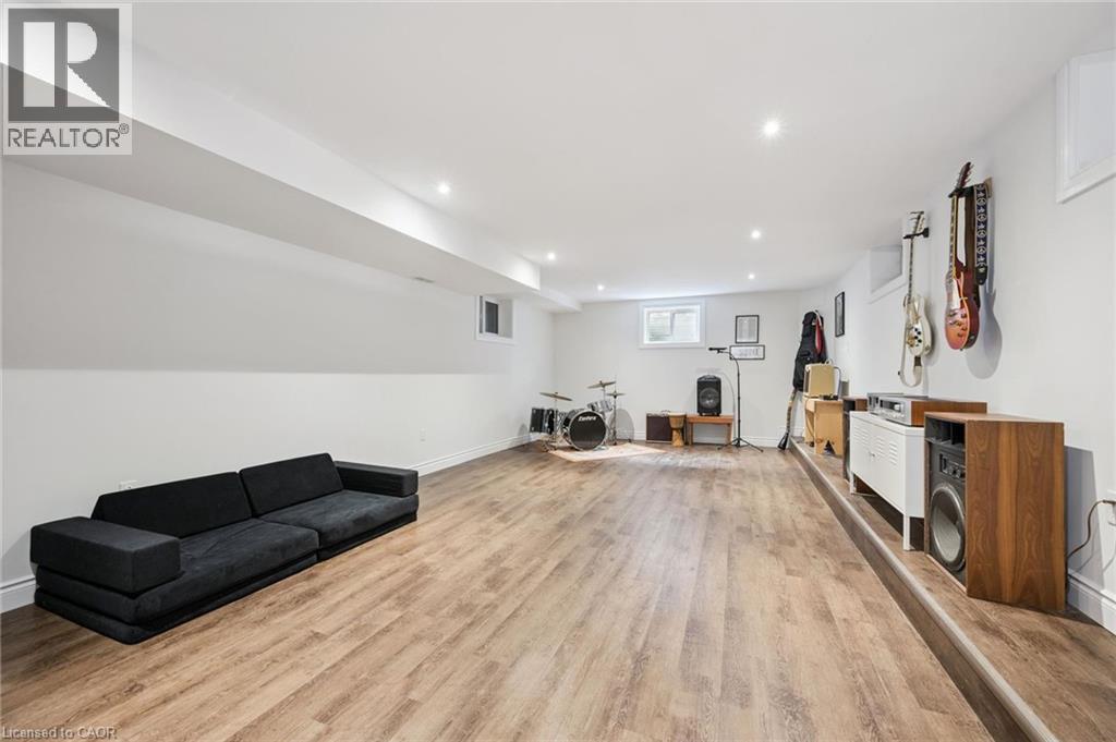 65 Schweitzer Street, Kitchener, Ontario  N2K 1B5 - Photo 25 - 40819831