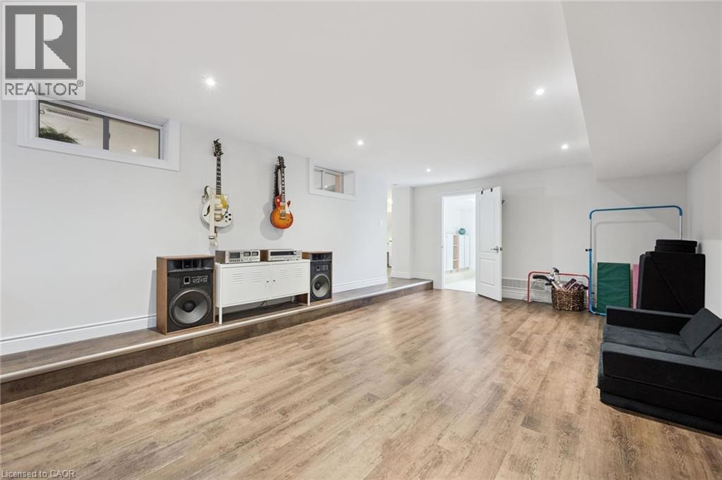 65 Schweitzer Street, Kitchener, Ontario  N2K 1B5 - Photo 26 - 40819831