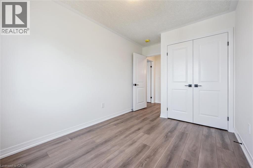 23 Benninger Drive, Kitchener, Ontario  N2E 0K4 - Photo 16 - 40821840