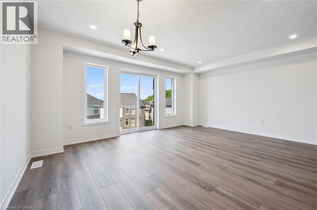 23 Benninger Drive, Kitchener, Ontario  N2E 0K4 - Photo 8 - 40821840