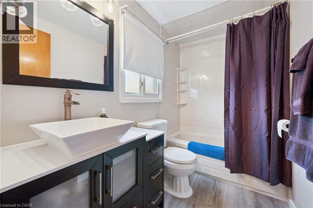 52 Tuerr Drive, Kitchener, Ontario  N2E 2M1 - Photo 28 - 40822078
