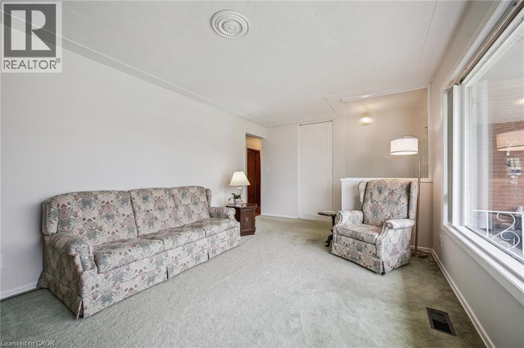 106 Ruskview Road, Kitchener, Ontario  N2M 4S3 - Photo 8 - 40822309