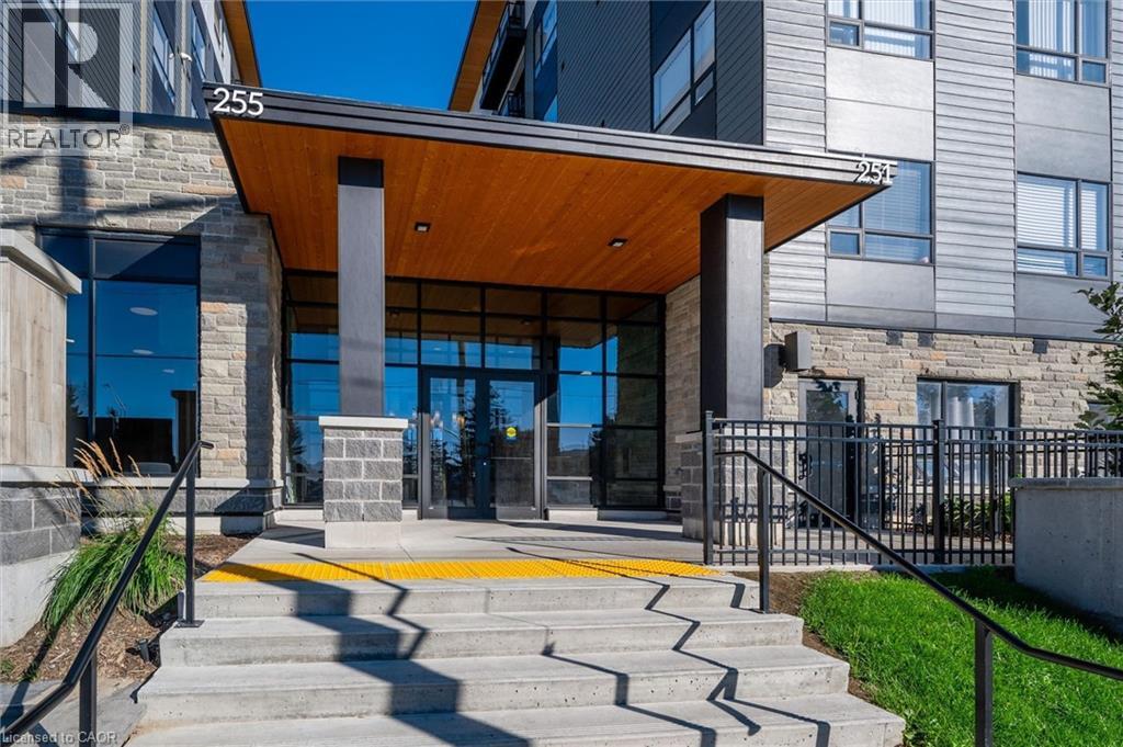 255 Northfield Drive E Unit# 610, Waterloo, Ontario  N2K 0G5 - Photo 2 - 40822949