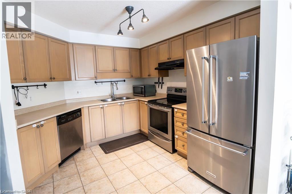 147 Dubrick Crescent, Kitchener, Ontario  N2E 4G3 - Photo 9 - 40823067