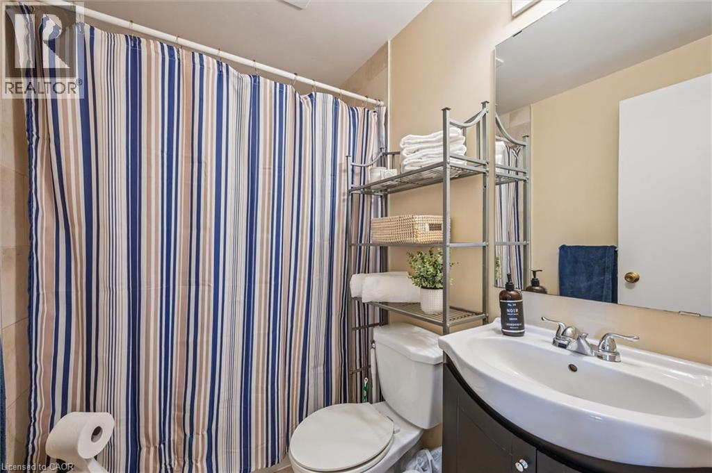 165 Green Valley Drive Unit# 14, Kitchener, Ontario  N2P 1K3 - Photo 16 - 40808226