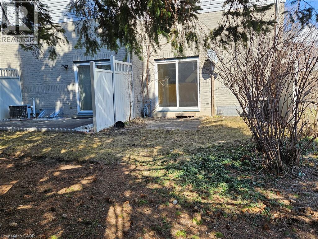 589 Beechwood Drive Unit# 43, Waterloo, Ontario  N2T 2K9 - Photo 34 - 40823234
