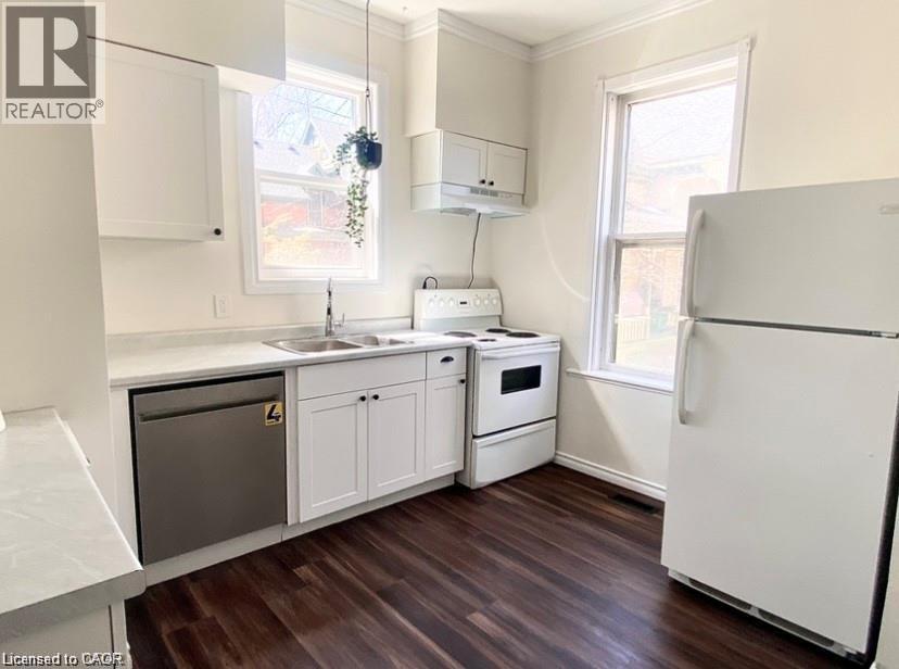 17 Hilda Place Unit# A, Kitchener, Ontario  N2G 1K4 - Photo 3 - 40824614