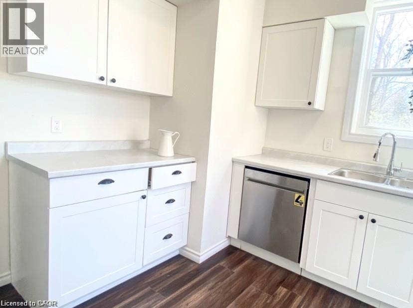 17 Hilda Place Unit# A, Kitchener, Ontario  N2G 1K4 - Photo 4 - 40824614