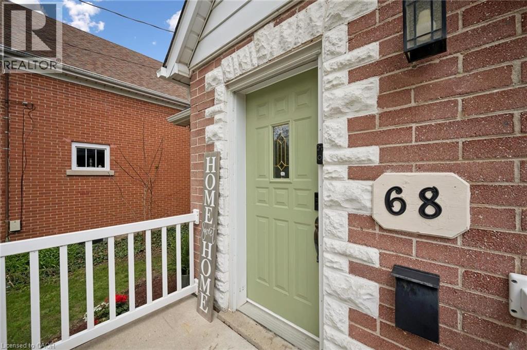 68 Pleasant Avenue, Kitchener, Ontario  N2M 4A4 - Photo 5 - 40822357