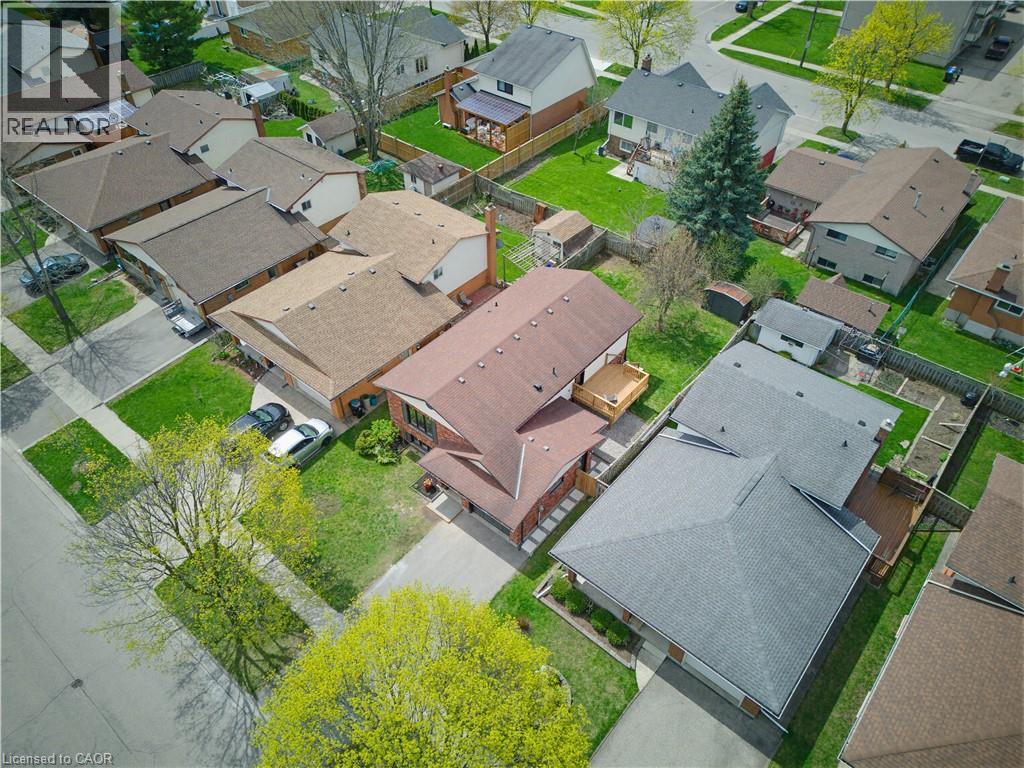 99 Oakhurst Crescent, Kitchener, Ontario  N2B 3K2 - Photo 35 - 40824227