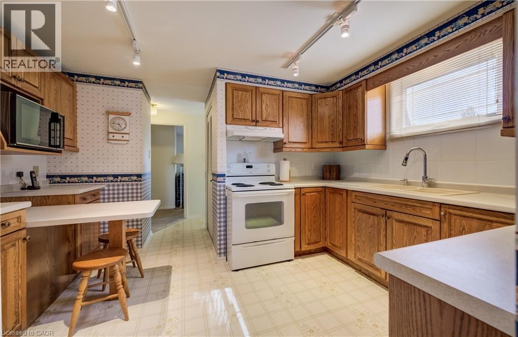 51 Underhill Crescent, Kitchener, Ontario  N2A 2S7 - Photo 10 - 40827151