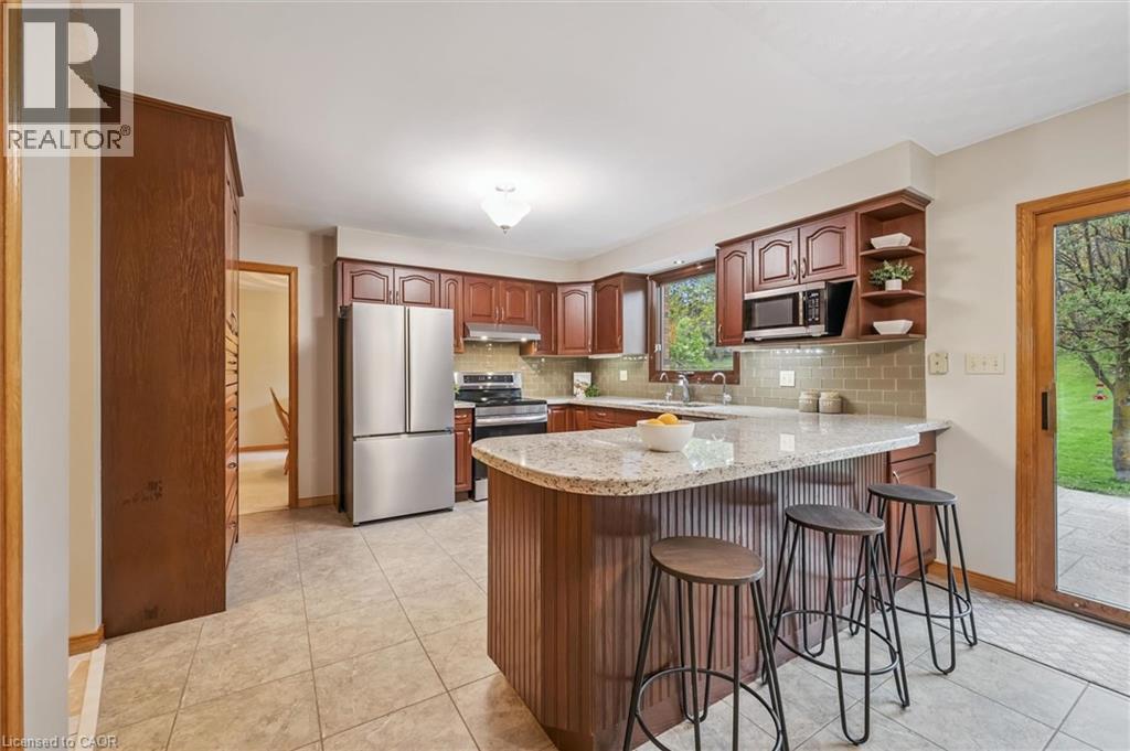 82 Corfield Drive, Kitchener, Ontario  N2A 3W9 - Photo 12 - 40805962