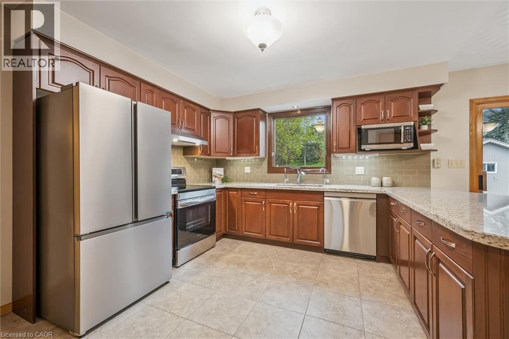82 Corfield Drive, Kitchener, Ontario  N2A 3W9 - Photo 13 - 40805962