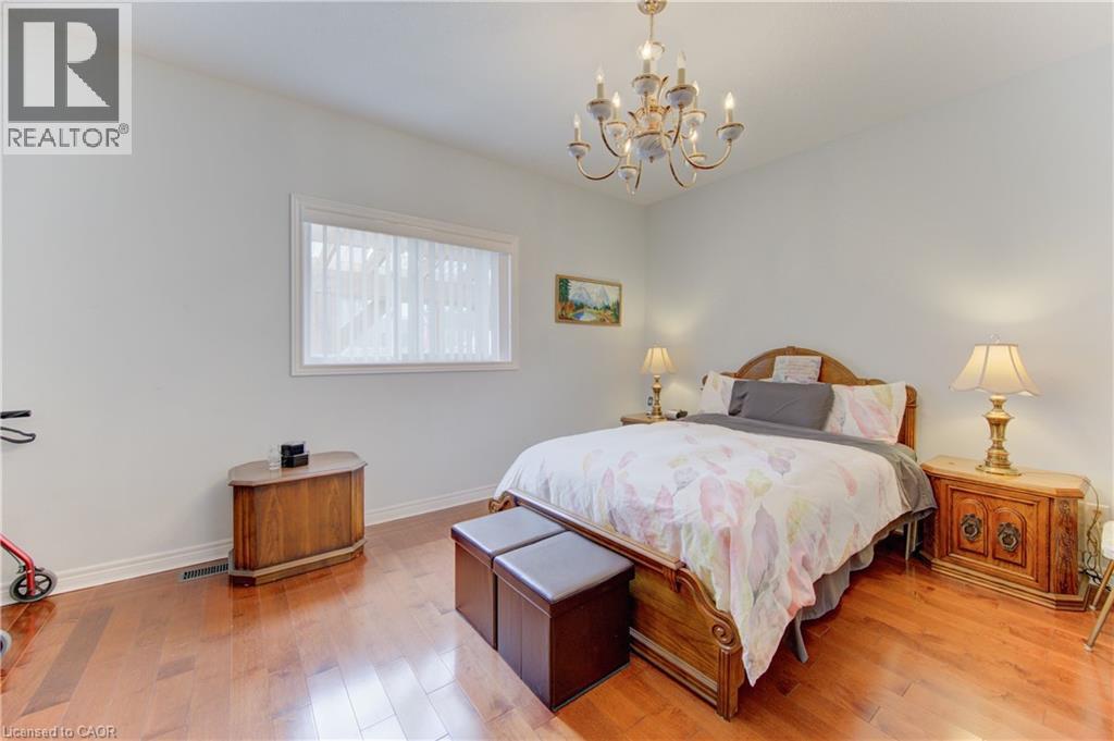 369 Zeller Drive, Kitchener, Ontario  N2A 0A3 - Photo 15 - 40827008