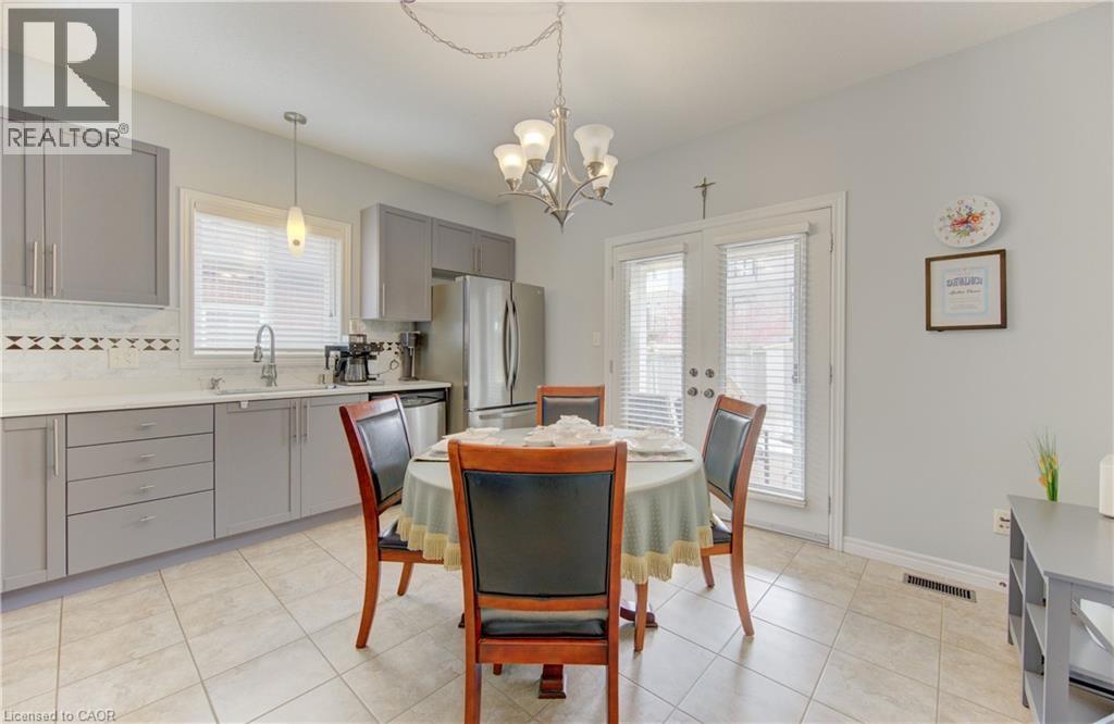 369 Zeller Drive, Kitchener, Ontario  N2A 0A3 - Photo 18 - 40827008