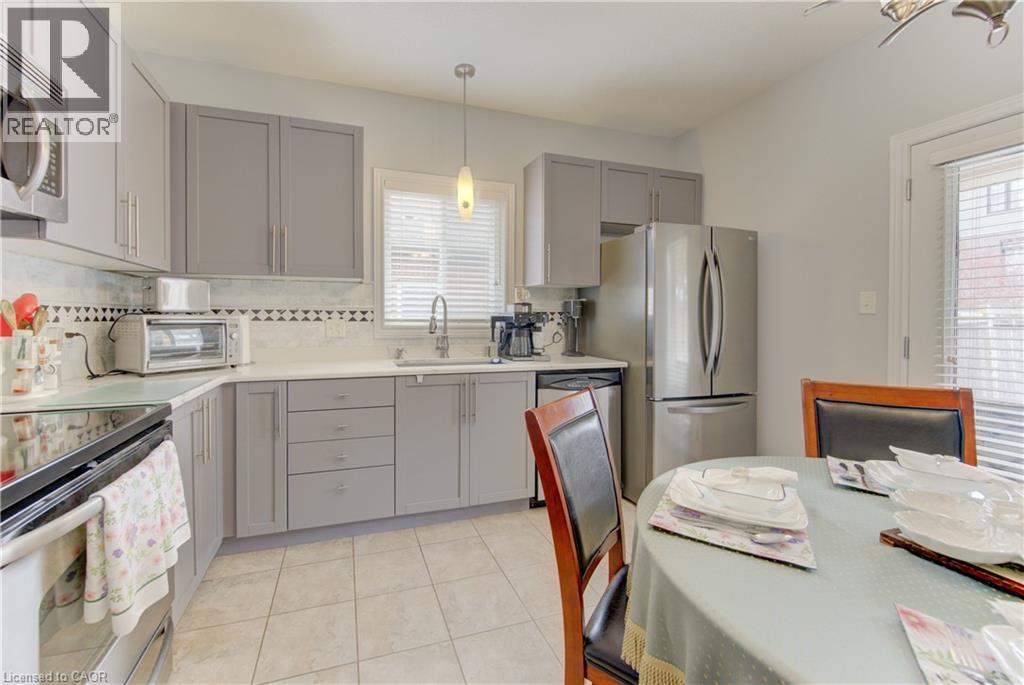 369 Zeller Drive, Kitchener, Ontario  N2A 0A3 - Photo 24 - 40827008