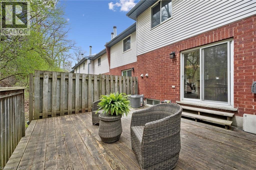 219 Kingswood Drive Unit# 26, Kitchener, Ontario  N2E 3J4 - Photo 13 - 40828101