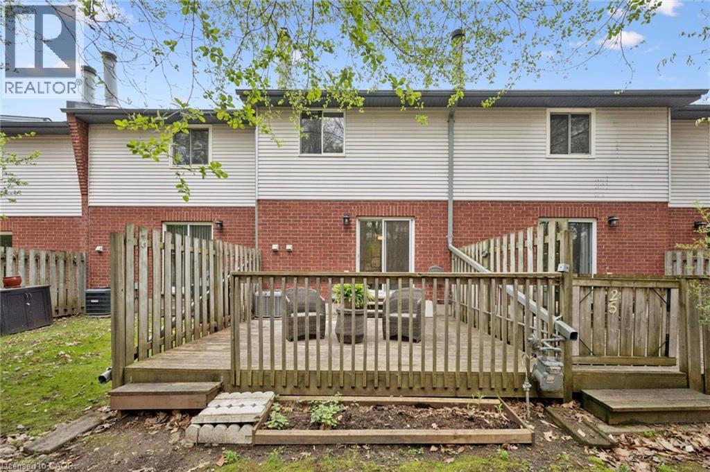 219 Kingswood Drive Unit# 26, Kitchener, Ontario  N2E 3J4 - Photo 14 - 40828101