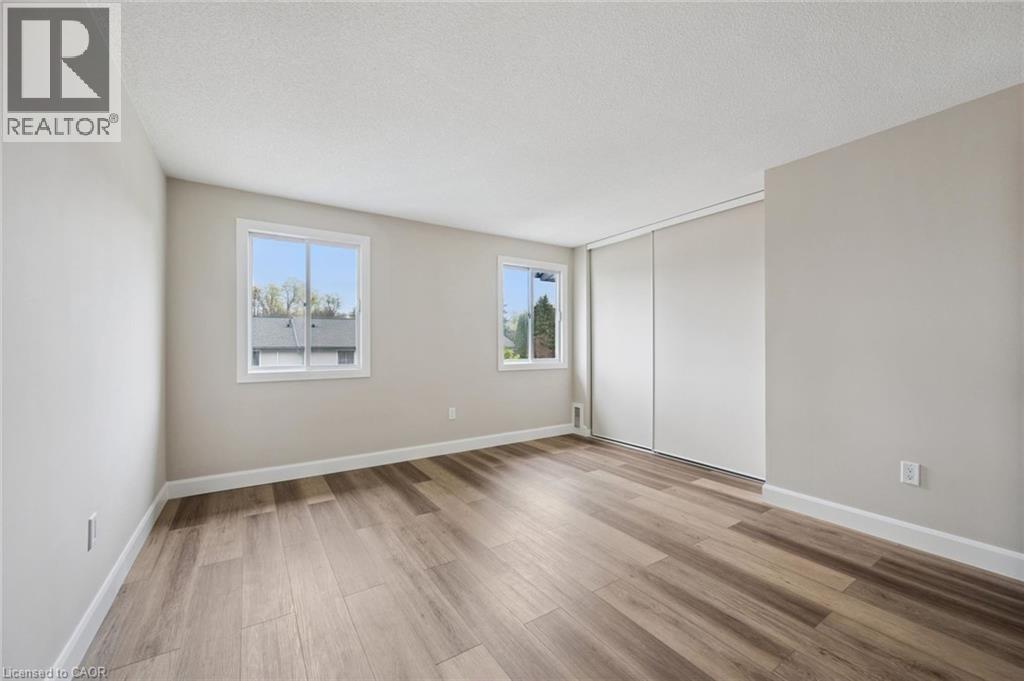 219 Kingswood Drive Unit# 26, Kitchener, Ontario  N2E 3J4 - Photo 15 - 40828101