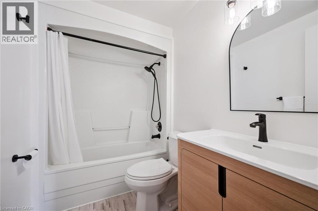 219 Kingswood Drive Unit# 26, Kitchener, Ontario  N2E 3J4 - Photo 19 - 40828101