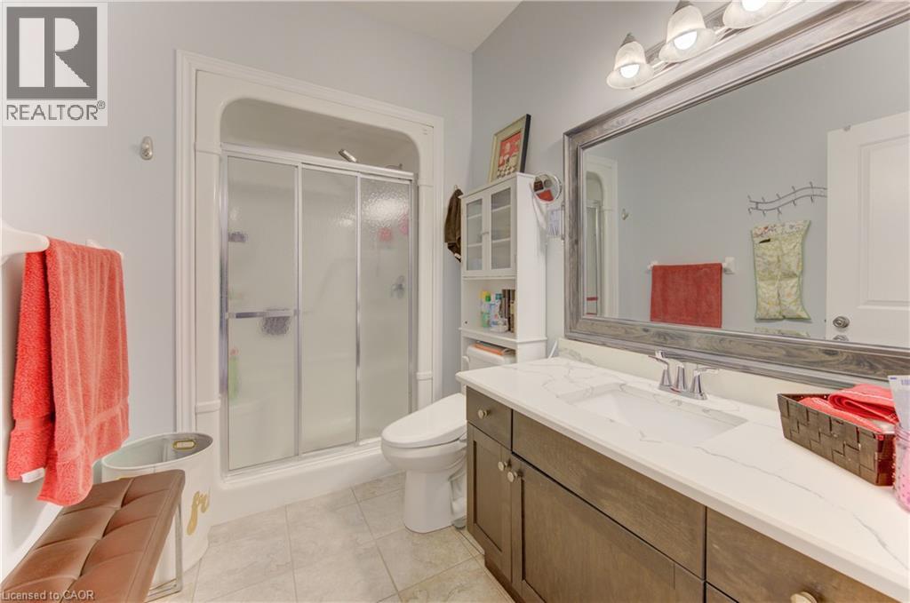 369 Zeller Drive, Kitchener, Ontario  N2A 0A3 - Photo 13 - 40828204