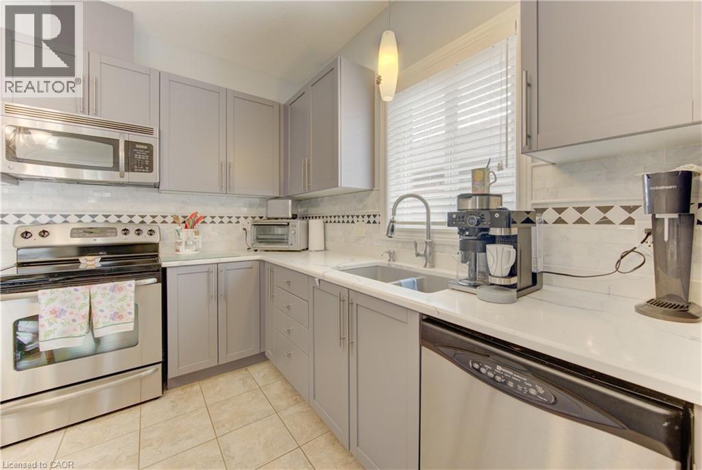 369 Zeller Drive, Kitchener, Ontario  N2A 0A3 - Photo 19 - 40828204